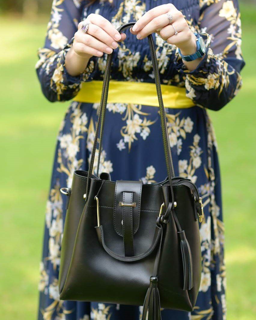 WhatsAppImage2023-06-27at11.48.28PM_bf8f3f69-d3e8-40be-941e-fad3f07fa127_1800x1800